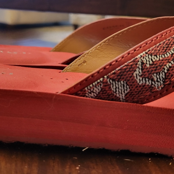 Coach red women's sandals - Picture 3 of 5